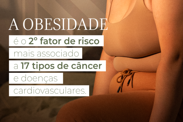 Mulher acima dos 40 anos cuidando da saúde metabólica e do tratamento da obesidade depois dos 40